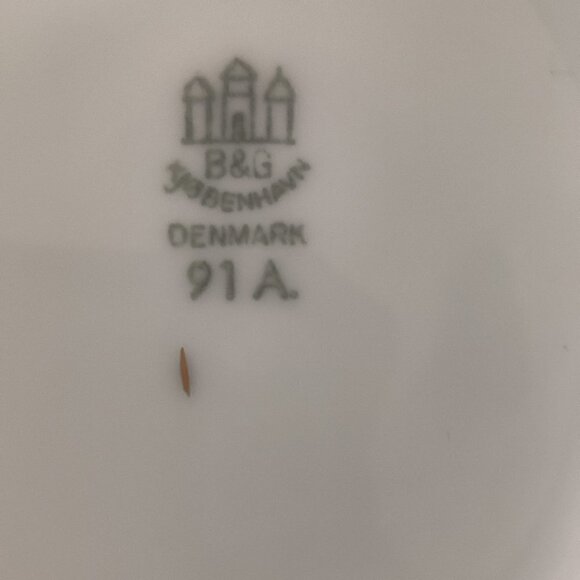 B & G Gold and Ivory Teapot 8 1/2" Tall, Copenhagen Denmark, EST 1853 Vintage - Picture 4 of 6